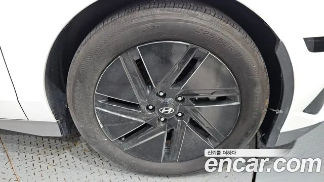 Hyundai Ioniq 6 — Фото автомобиля 6