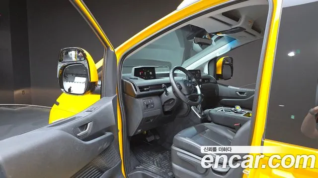 Hyundai Staria — Фото автомобиля 15