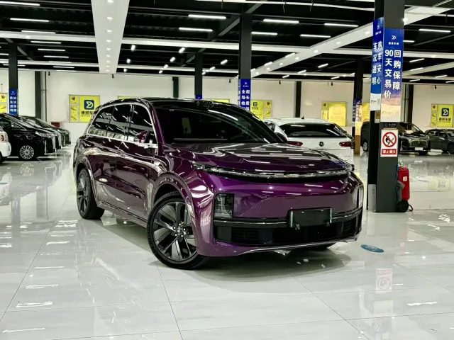 Li Auto L9 — Фото автомобиля 9