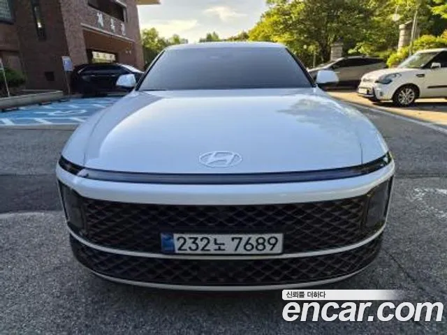 Hyundai Grandeur GN7 — Фото автомобиля 2