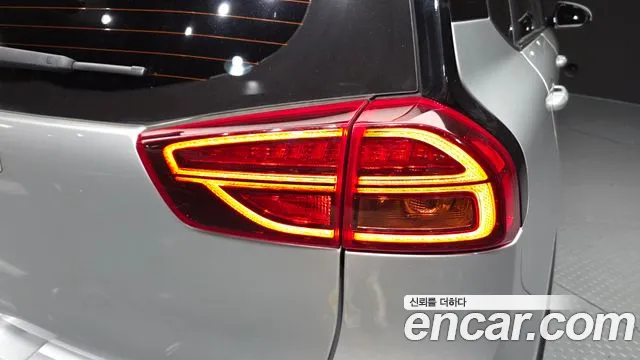 Kia Niro Niro Plus Air — Фото автомобиля 23