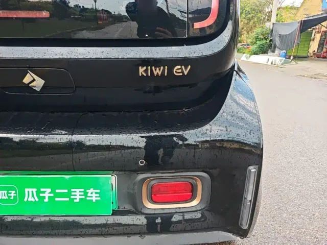 Baojun KiWi EV — Фото автомобиля 7