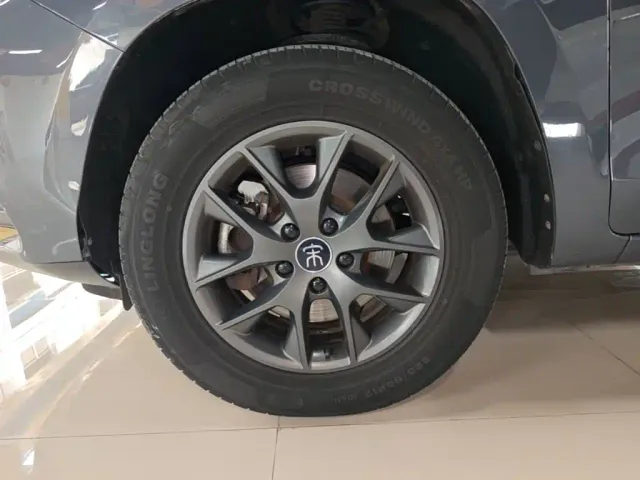 BYD Song — Фото автомобиля 22