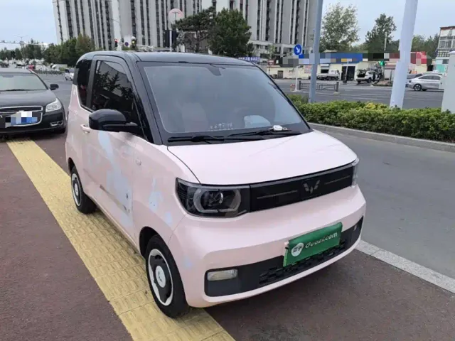 Wuling Hongguang Mini EV — Фото автомобиля 3