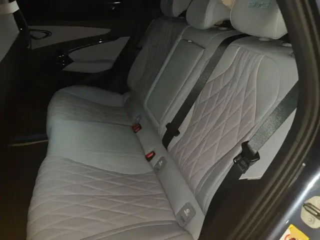 BYD Seal — Фото автомобиля 13