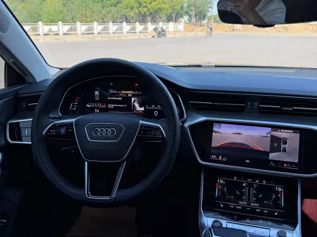 Audi A7 — Фото автомобиля 6