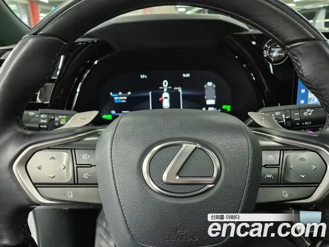 Lexus RX RX450h+ 5th Gen — Фото автомобиля 6