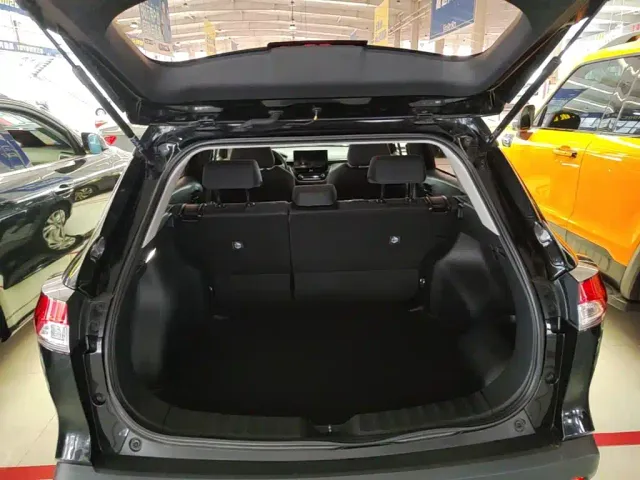 Toyota Corolla Cross — Фото автомобиля 18