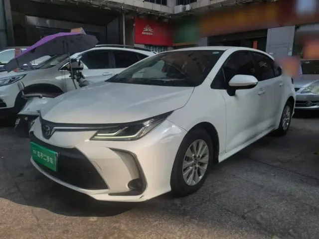 Фотография автомобиля — Toyota Corolla