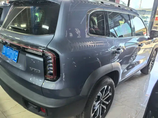 Haval Big Dog — Фото автомобиля 6