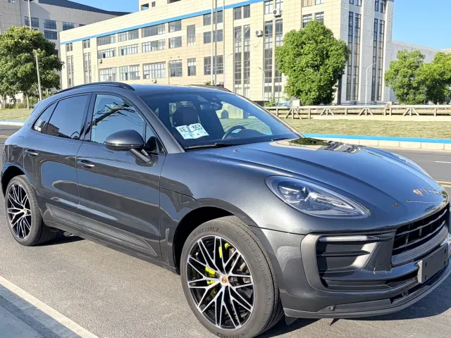 Porsche Macan — Фото автомобиля 3