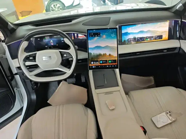 Geely Galaxy L7 — Фото автомобиля 9