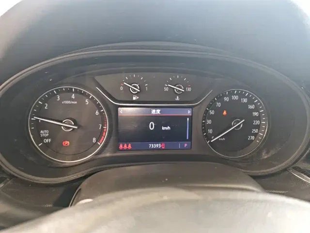 Buick Regal — Фото автомобиля 11