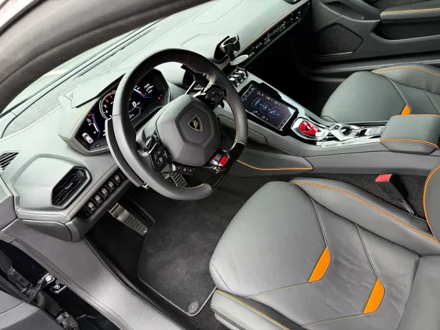 Lamborghini Huracan — Фото автомобиля 5