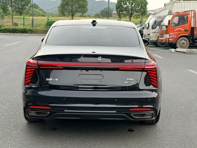 Hongqi H5 — Фото автомобиля 5