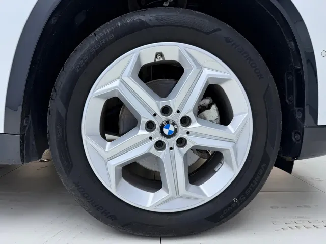 BMW X1 — Фото автомобиля 8