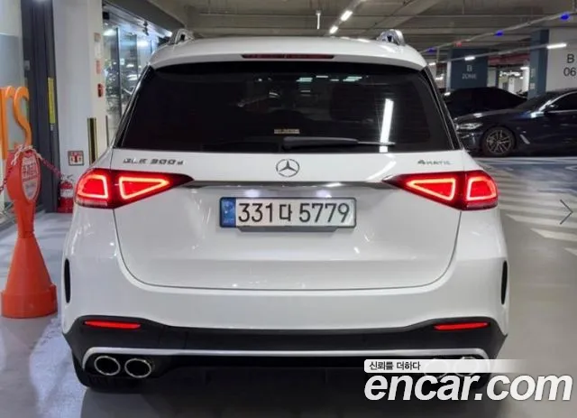 Mercedes-Benz GLE-Class — Фото автомобиля 5