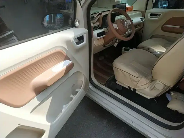 Wuling Hongguang Mini EV — Фото автомобиля 15