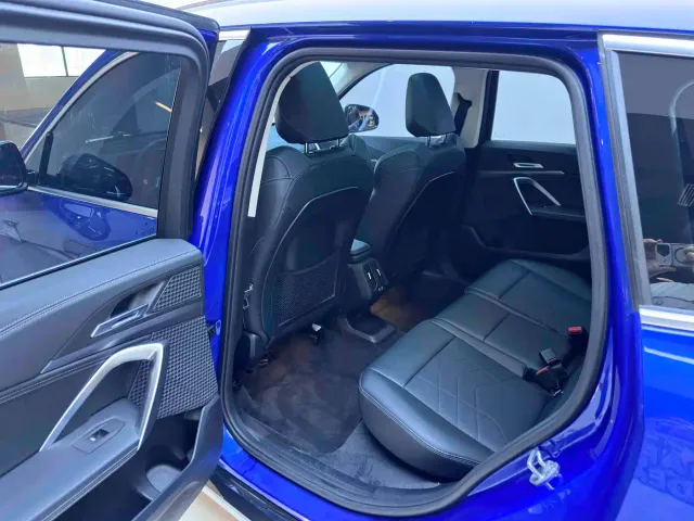 BMW X1 — Фото автомобиля 14