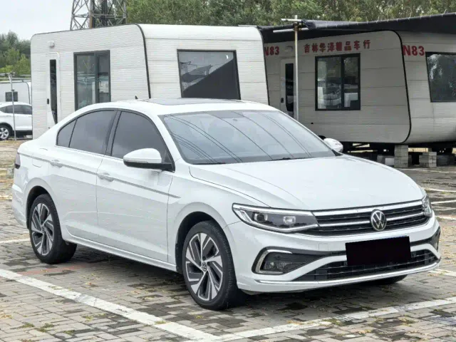 Volkswagen Bora — Фото автомобиля 3