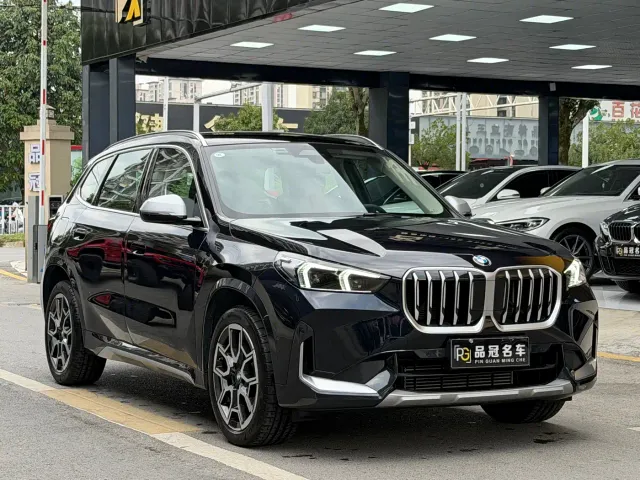 BMW X1 — Фото автомобиля 3