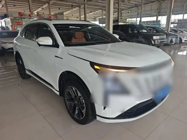 Changan CS75 Plus — Фото автомобиля 3