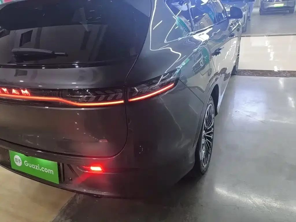 Voyah Auto VOYAH FREE 2025 FREE+ RWD Qiankun Edition — Фото автомобиля 7
