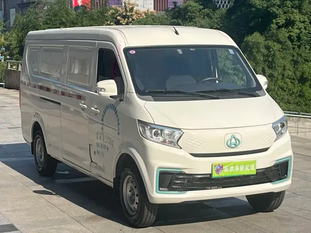 Changan Kuayue Kuayue Star V7 EV — Фото автомобиля 3
