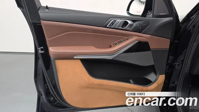 BMW X5 xDrive 40i M Sport — Фото автомобиля 20