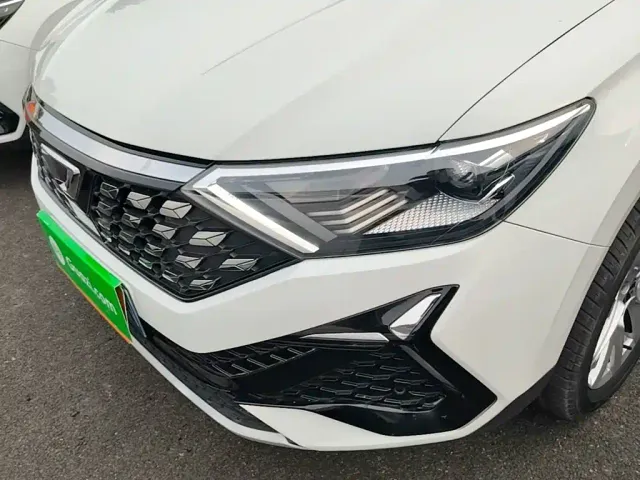 Jetta VS5 — Фото автомобиля 23