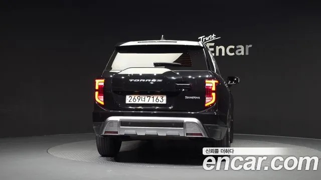 KGM Torres — Фото автомобиля 4
