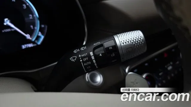 Genesis GV80 — Фото автомобиля 26