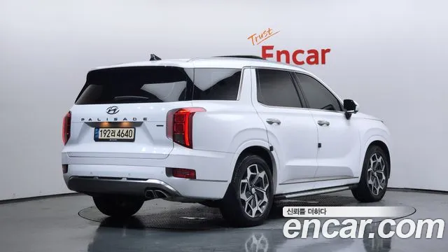 Hyundai Palisade Palisade Дизель 2.2 4WD — Фото автомобиля 2