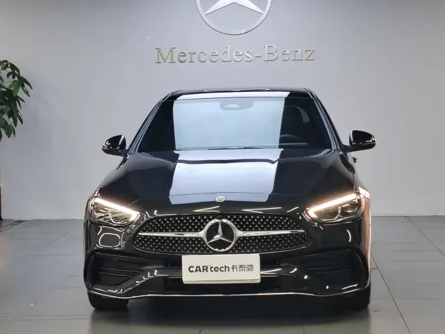 Mercedes-Benz C-Class — Фото автомобиля 2