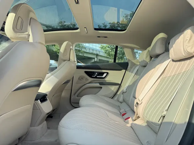 Mercedes-Benz EQS — Фото автомобиля 8