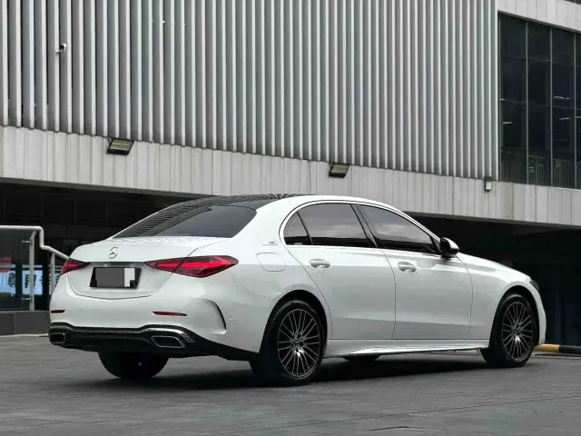 Mercedes-Benz C-Class — Фото автомобиля 8