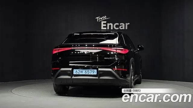 BYD Sealion 7 — Фото автомобиля 4