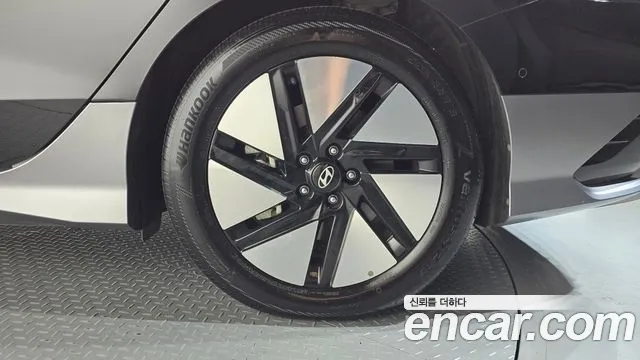 Hyundai Ioniq 6 — Фото автомобиля 6