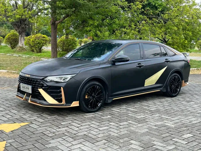 Фотография автомобиля — Dongfeng Yixuan MAX
