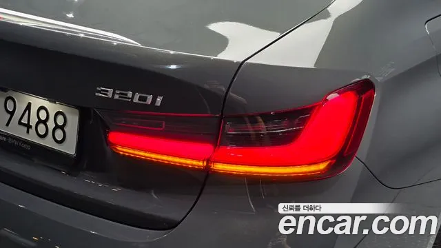 BMW 3-Series 3 серия (G20) 320i M Sport — Фото автомобиля 22