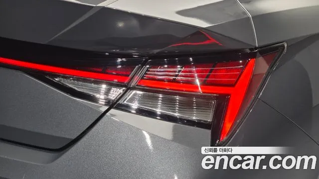 Hyundai Avante CN7 — Фото автомобиля 8