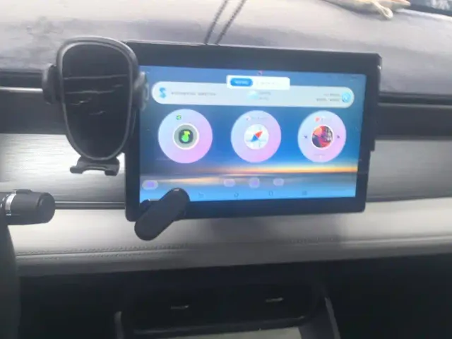 BYD Seal 05 DM-i — Фото автомобиля 13