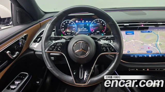 Mercedes-Benz E-Class W214 — Фото автомобиля 12