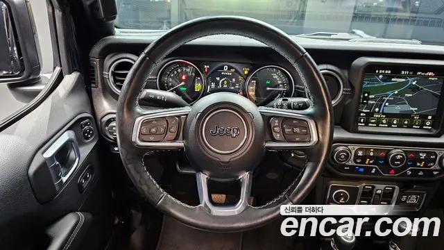 Jeep Wrangler JL — Фото автомобиля 13