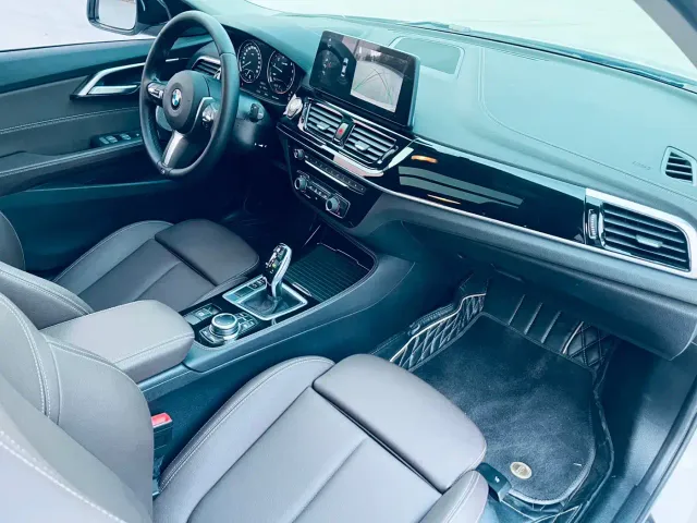 BMW 1 Series — Фото автомобиля 14