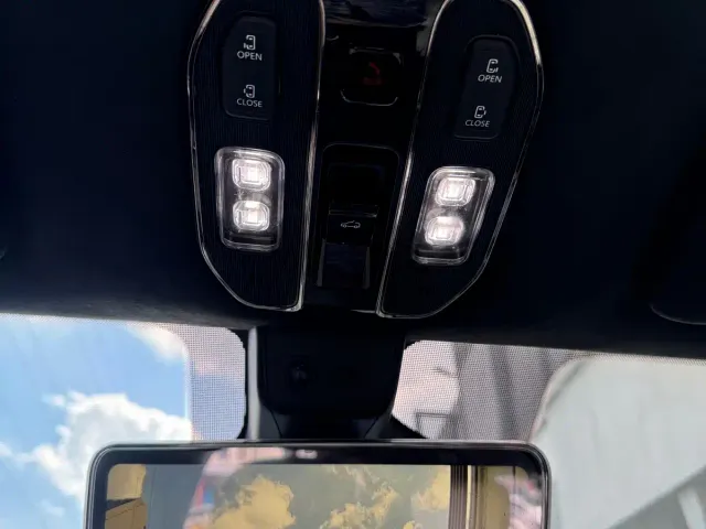 GAC Trumpchi M8 — Фото автомобиля 16