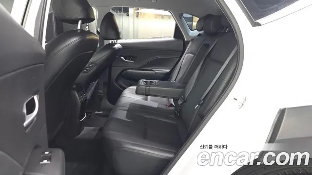 Hyundai Kona SX2 — Фото автомобиля 12