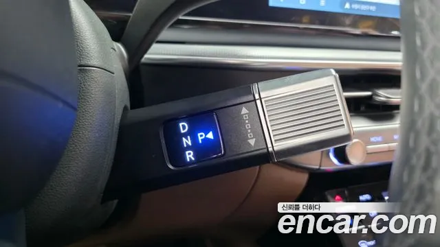 Hyundai Grandeur GN7 — Фото автомобиля 9