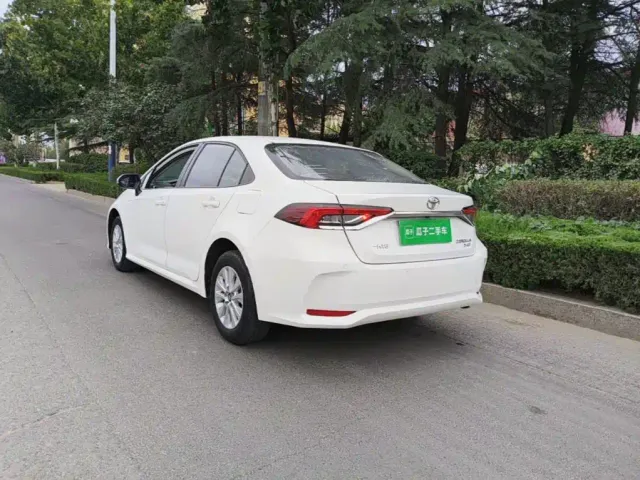 Toyota Corolla — Фото автомобиля 4
