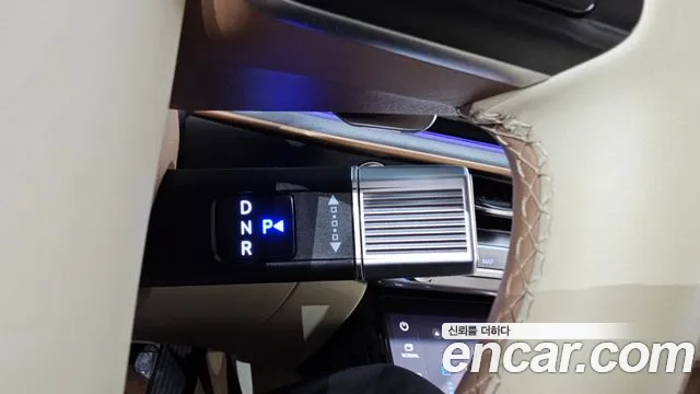 Hyundai Grandeur GN7 — Фото автомобиля 9